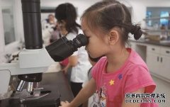 无锡检验检疫局团委与无锡市市级机关团工委开展“走进国门”公益夏令营活动