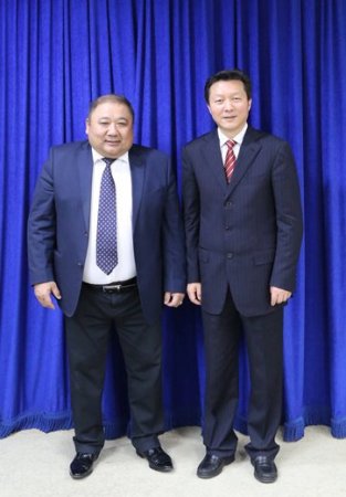 田世宏会见蒙古国国家标准化机构局长